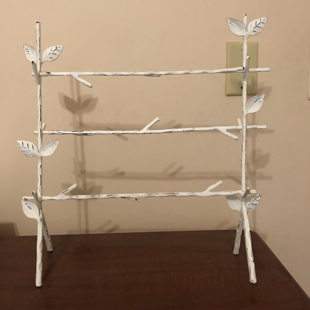 Rustic Jewelry Display